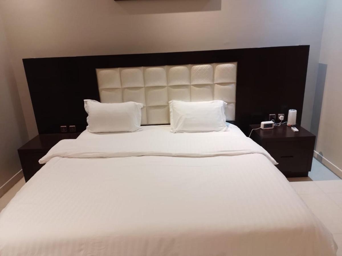 Darina Serviced Apartments Riad Exterior foto