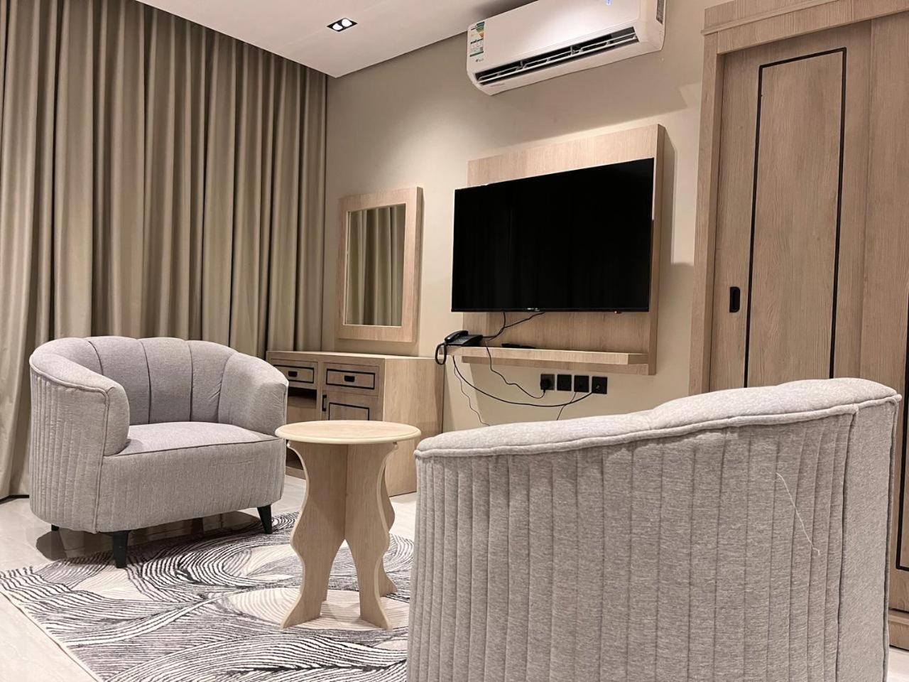 Darina Serviced Apartments Riad Exterior foto